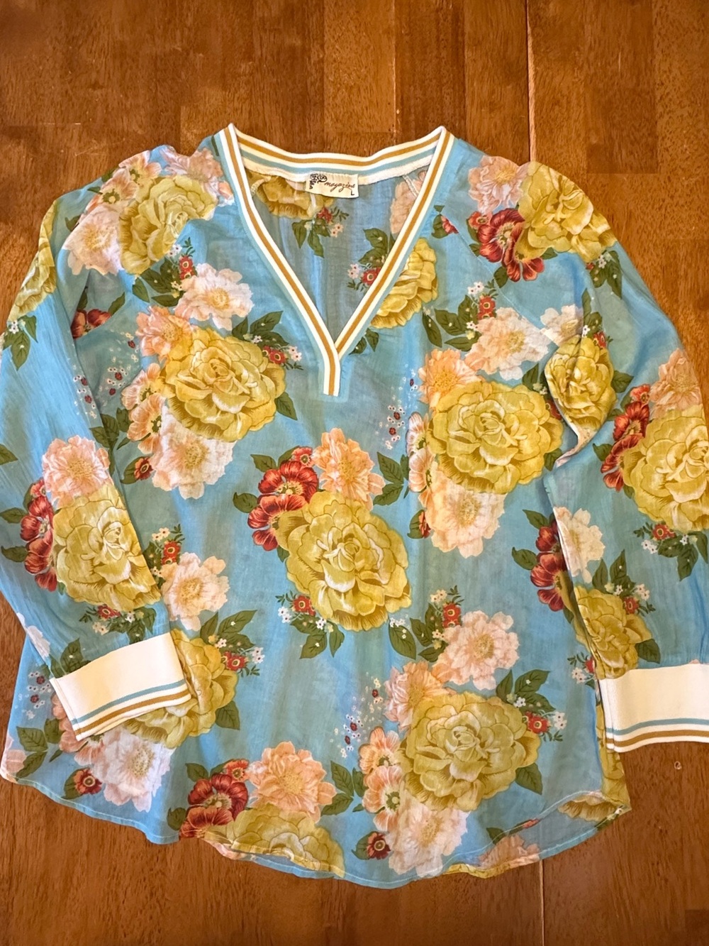 Weekenders Blue Floral V‑Neck Tunic with Yellow Roses